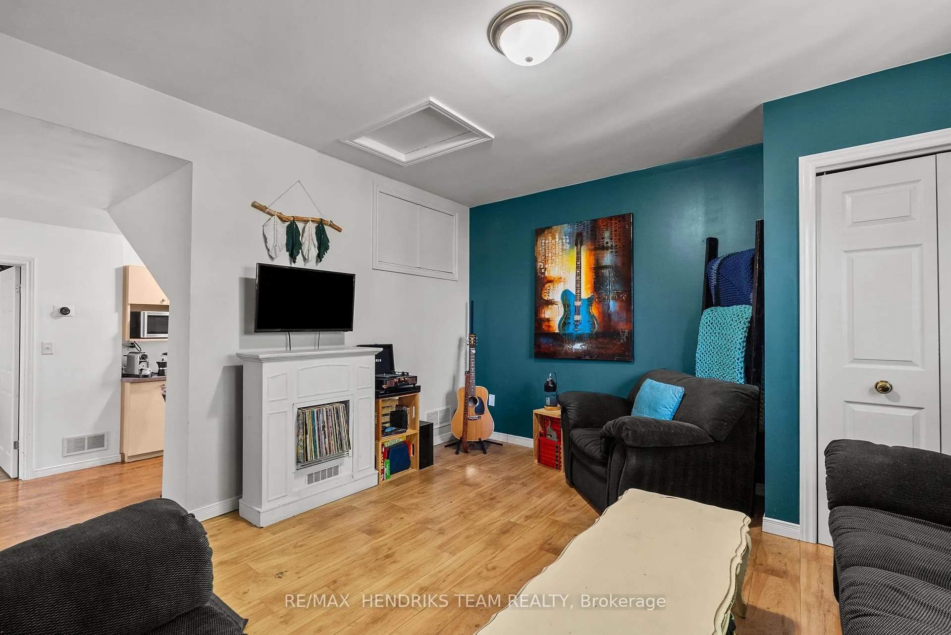 Photo 26 of 25 Bessey Street, St. Catharines, Secord Woods — HOMEH