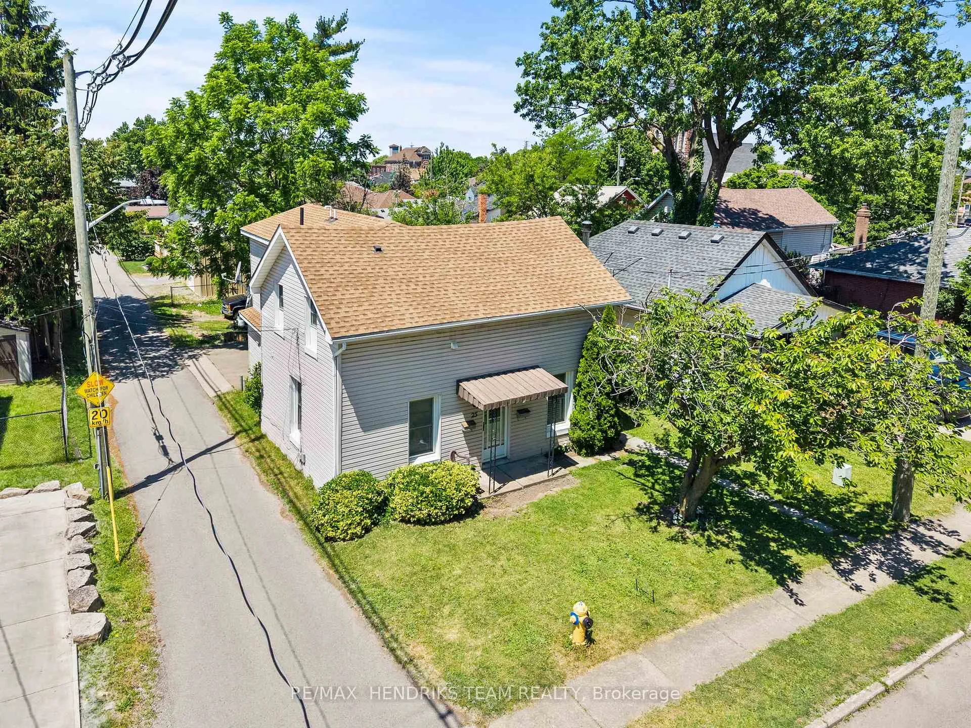 Photo 43 of 25 Bessey Street, St. Catharines, Secord Woods — HOMEH