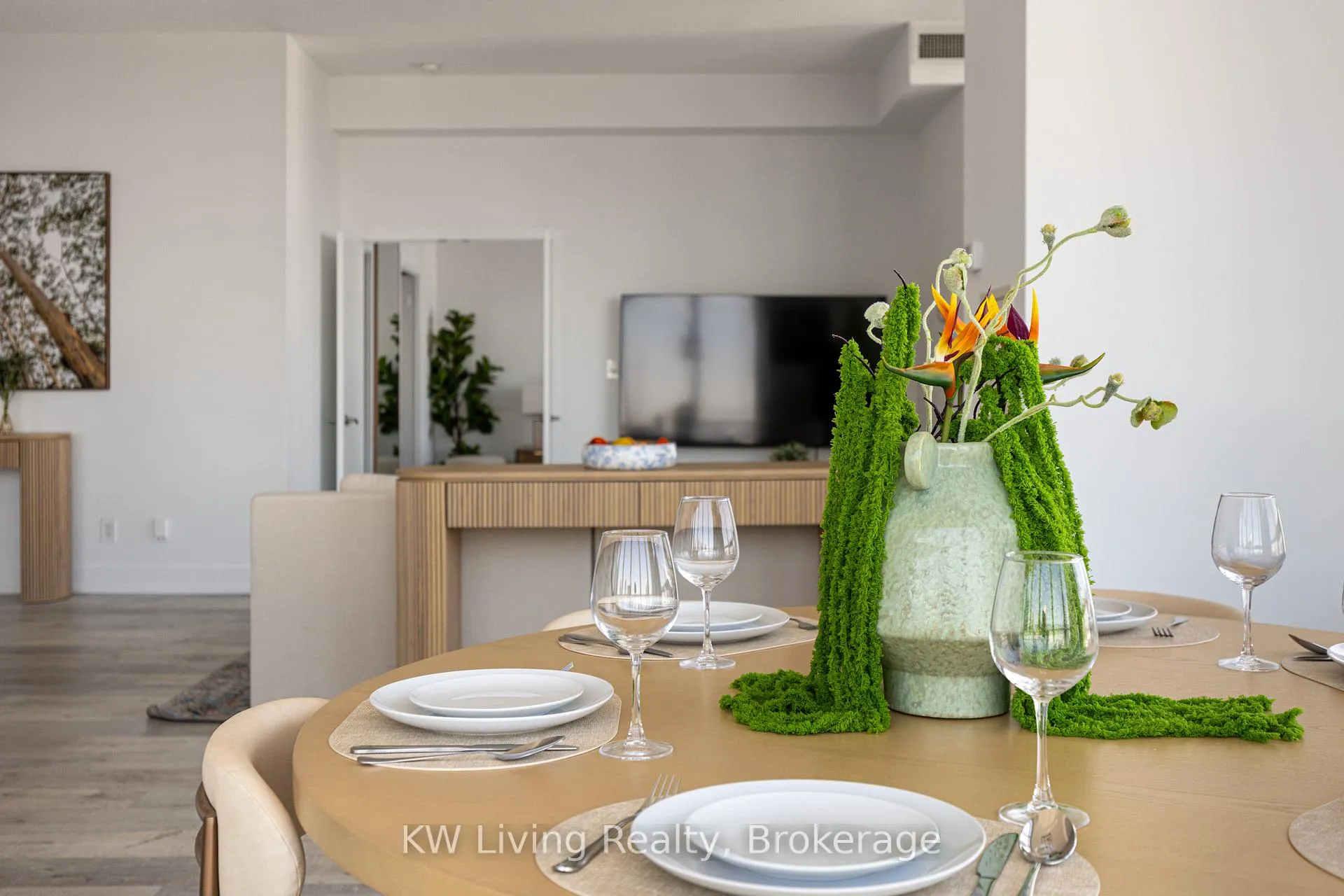 Photo 11 of Unit 5102, 65 Bremner Boulevard, Toronto, Waterfront Communities — HOMEH