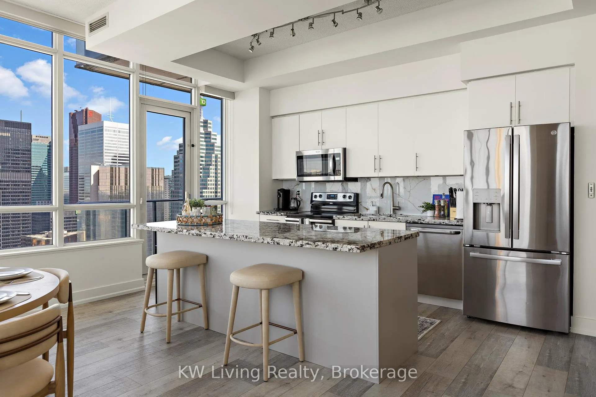 Photo 15 of Unit 5102, 65 Bremner Boulevard, Toronto, Waterfront Communities — HOMEH