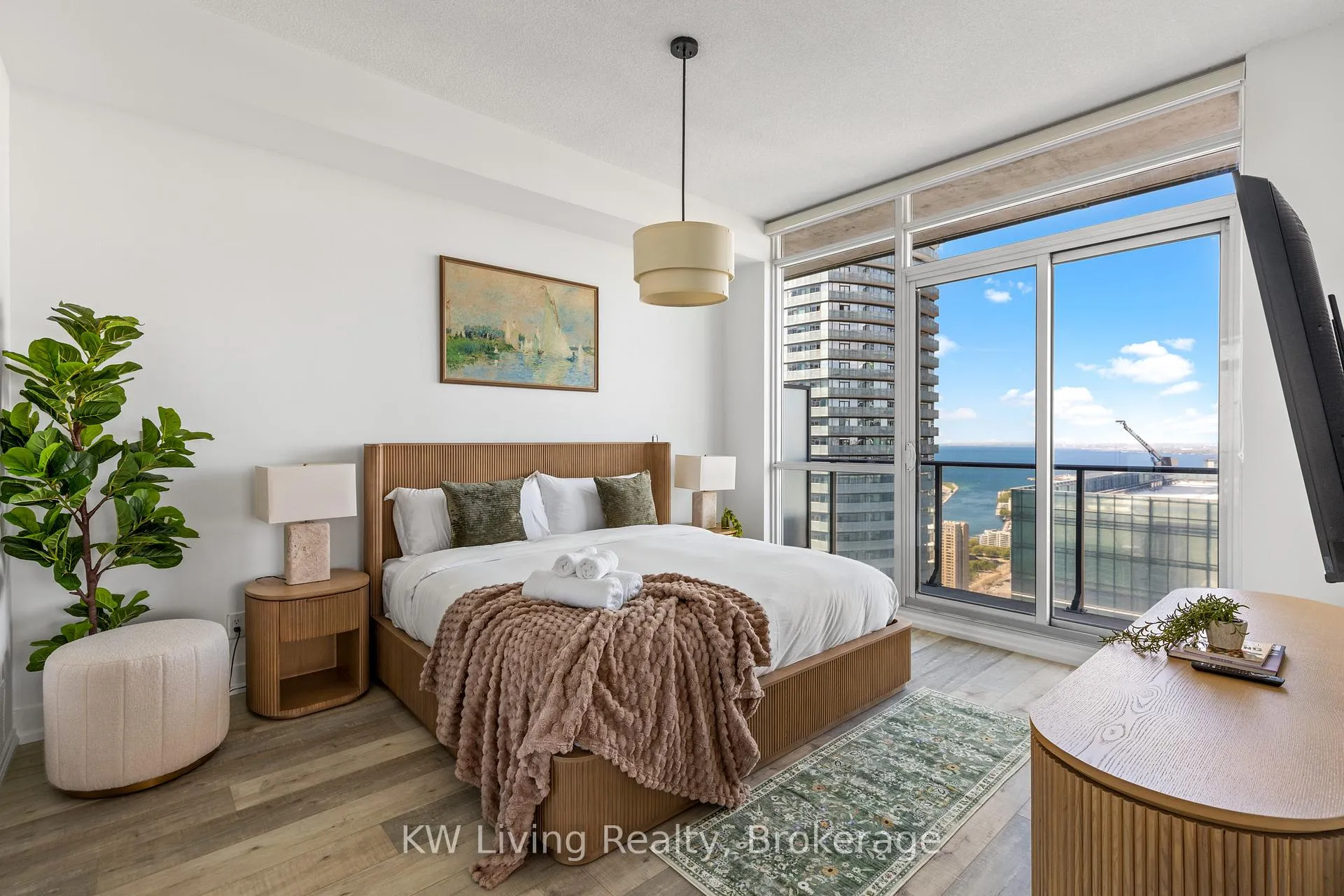 Photo 18 of Unit 5102, 65 Bremner Boulevard, Toronto, Waterfront Communities — HOMEH