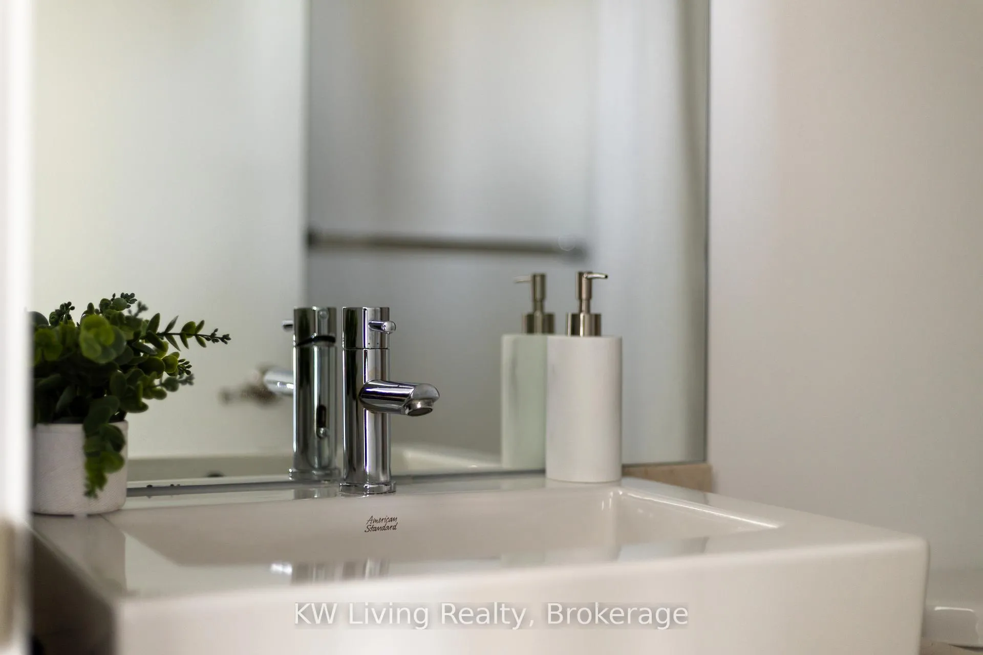 Photo 37 of Unit 5102, 65 Bremner Boulevard, Toronto, Waterfront Communities — HOMEH