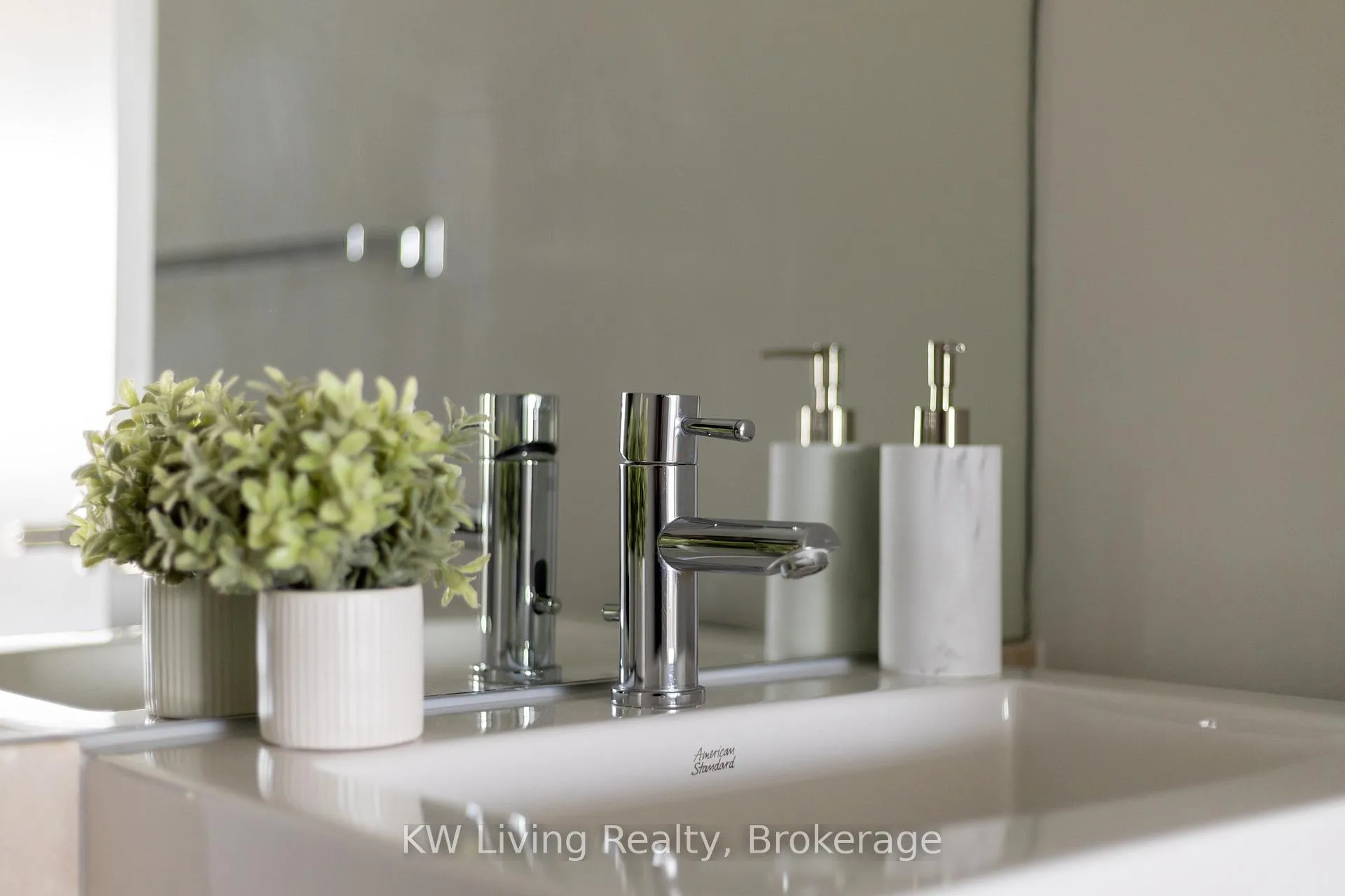 Photo 40 of Unit 5102, 65 Bremner Boulevard, Toronto, Waterfront Communities — HOMEH