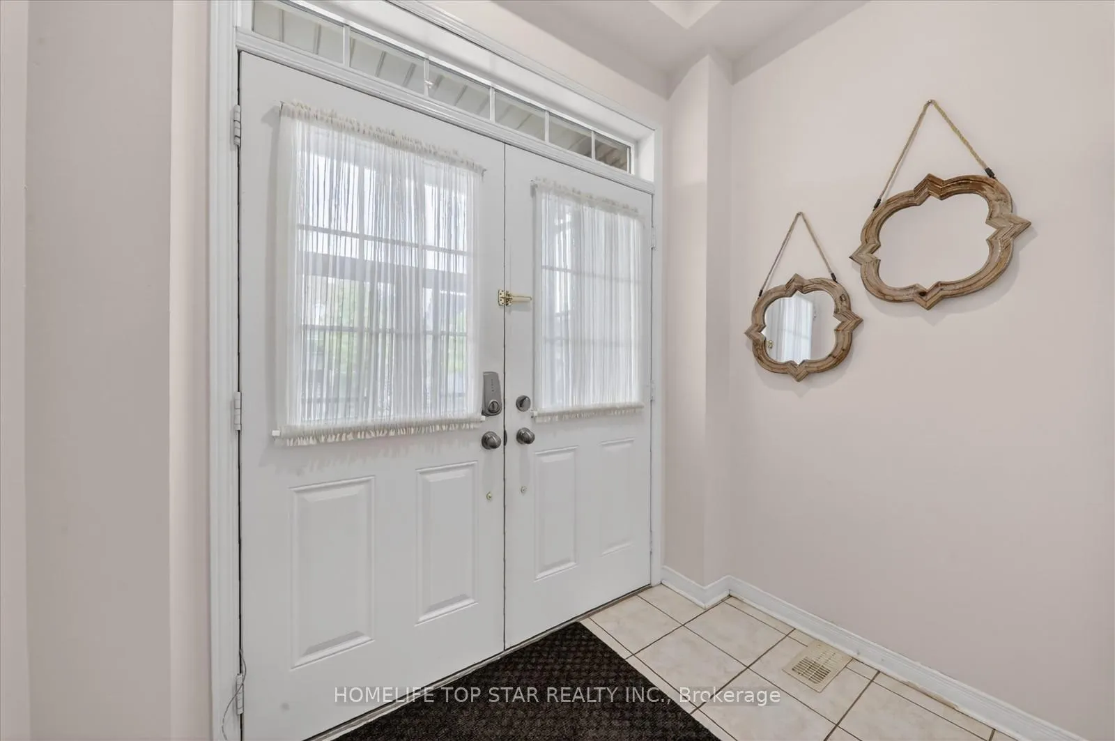 Photo 6 of 27 Lahore Crescent, Markham, Cedarwood — HOMEH