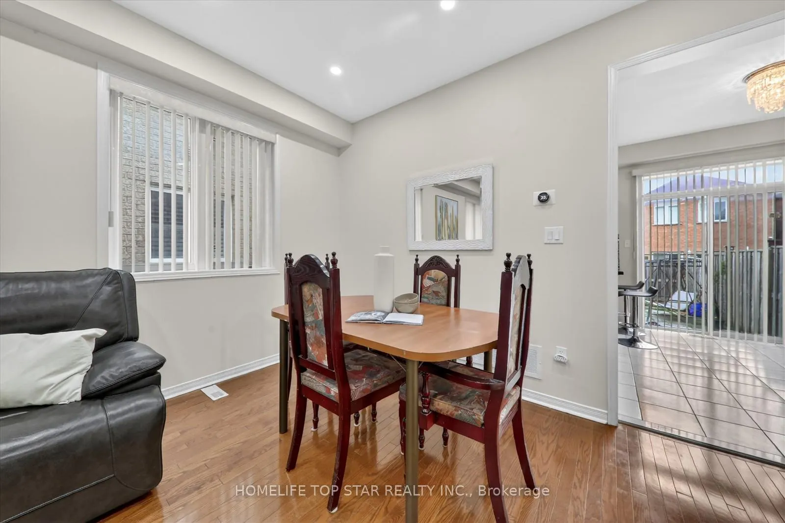 Photo 12 of 27 Lahore Crescent, Markham, Cedarwood — HOMEH