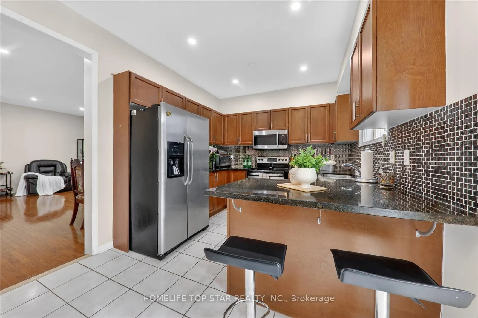 Photo 15 of 27 Lahore Crescent, Markham, Cedarwood — HOMEH
