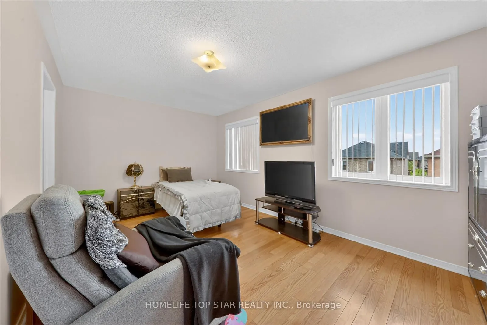 Photo 19 of 27 Lahore Crescent, Markham, Cedarwood — HOMEH