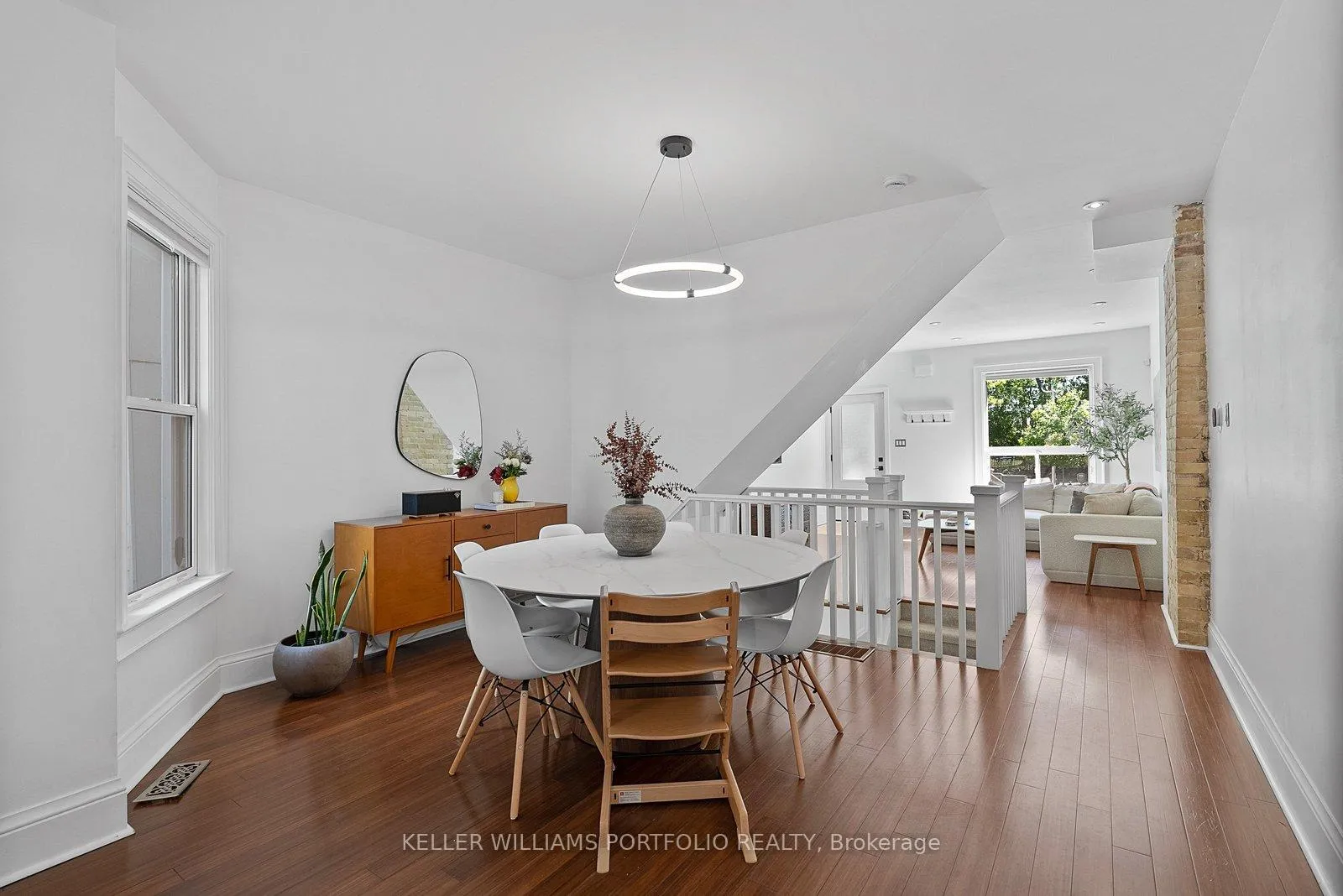 Photo 11 of 28 Tiverton Avenue, Toronto, South Riverdale — HOMEH