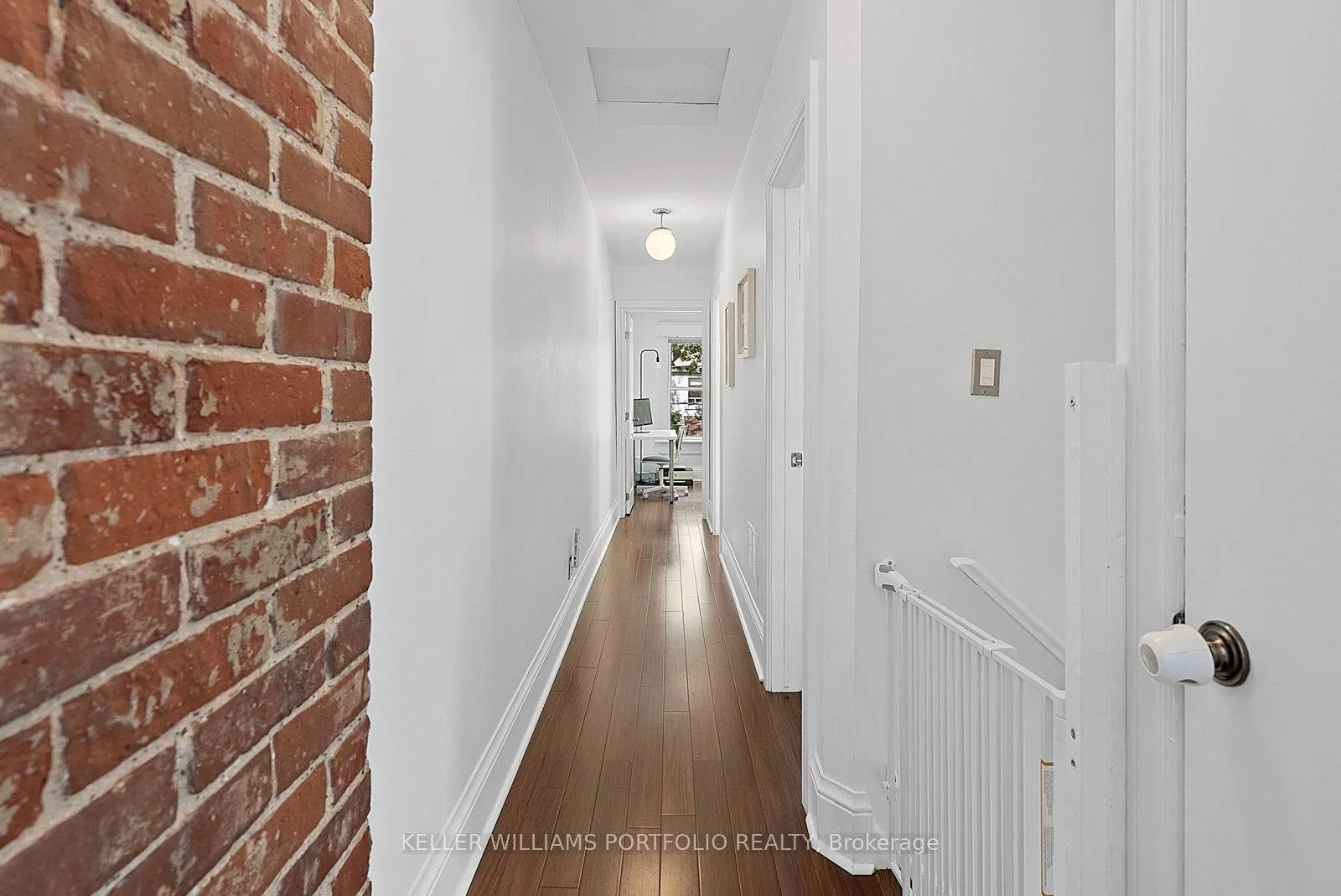 Photo 23 of 28 Tiverton Avenue, Toronto, South Riverdale — HOMEH