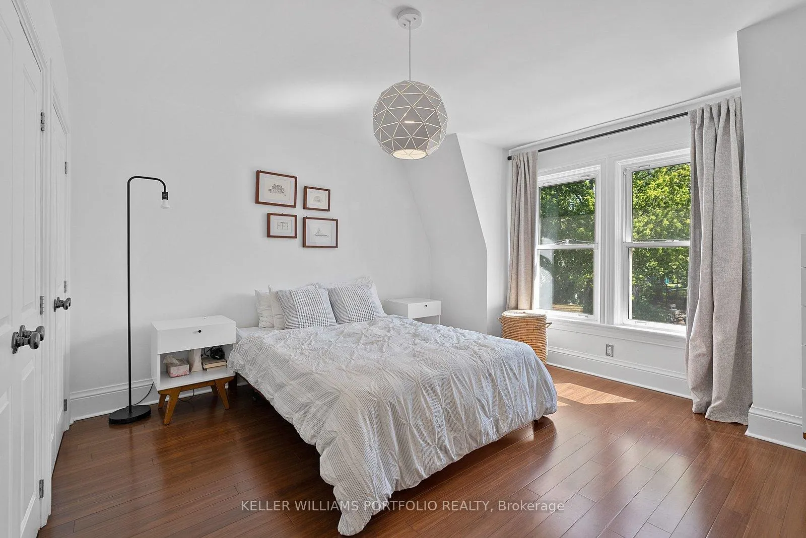 Photo 24 of 28 Tiverton Avenue, Toronto, South Riverdale — HOMEH