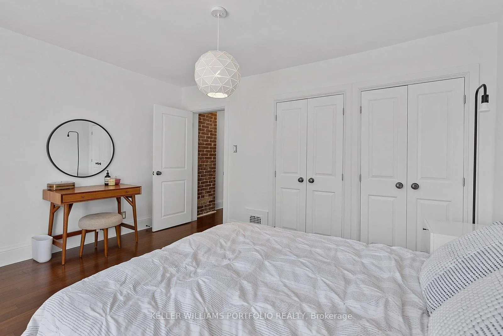 Photo 26 of 28 Tiverton Avenue, Toronto, South Riverdale — HOMEH