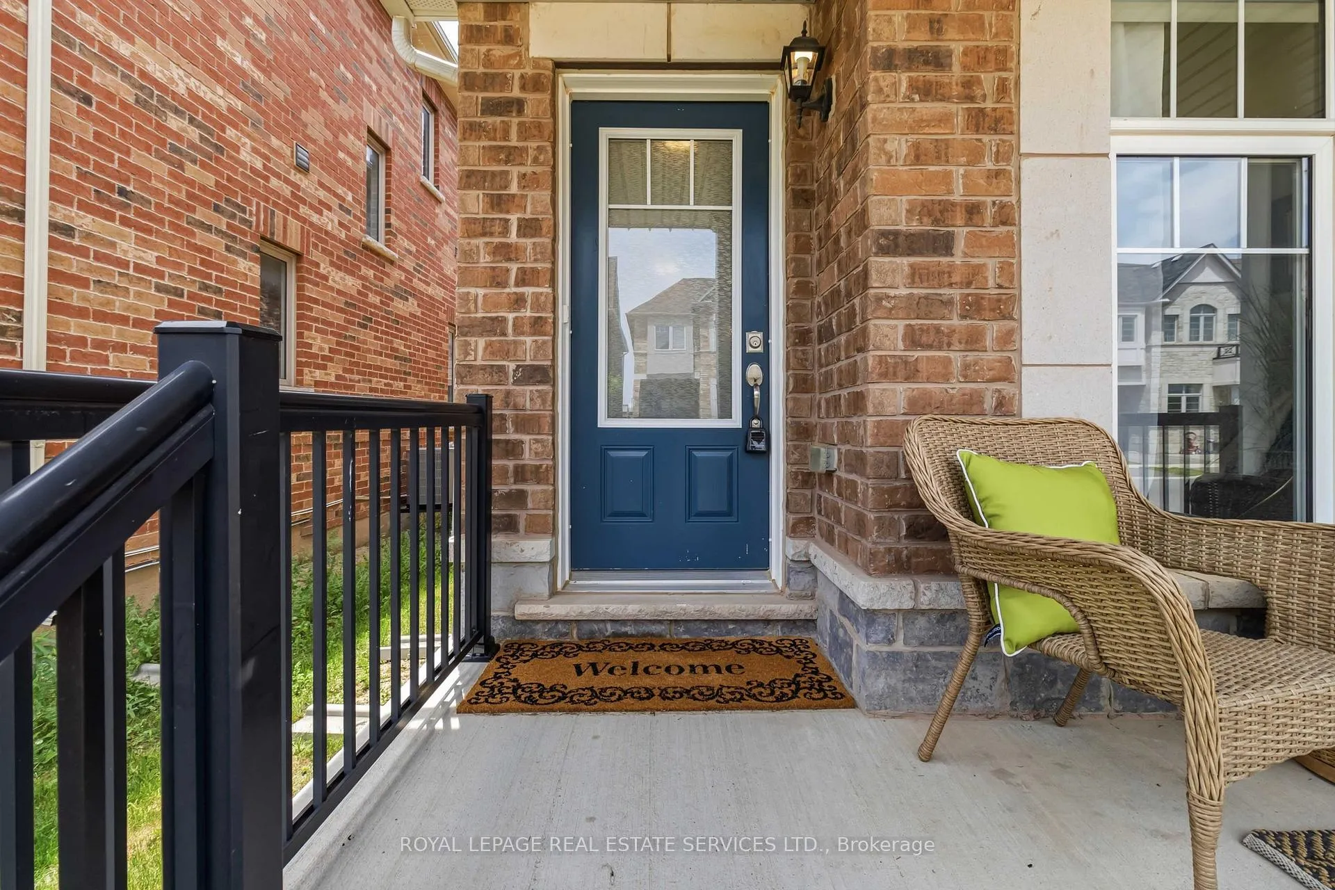 Photo 5 of 3875 Tufgar Crescent, Burlington, Alton — HOMEH