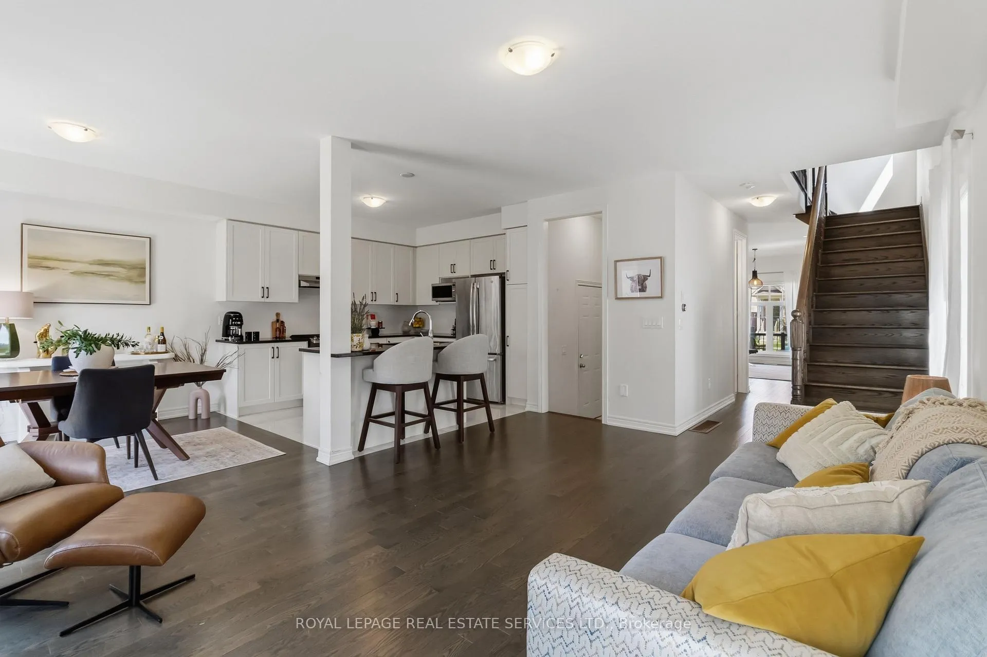 Photo 13 of 3875 Tufgar Crescent, Burlington, Alton — HOMEH