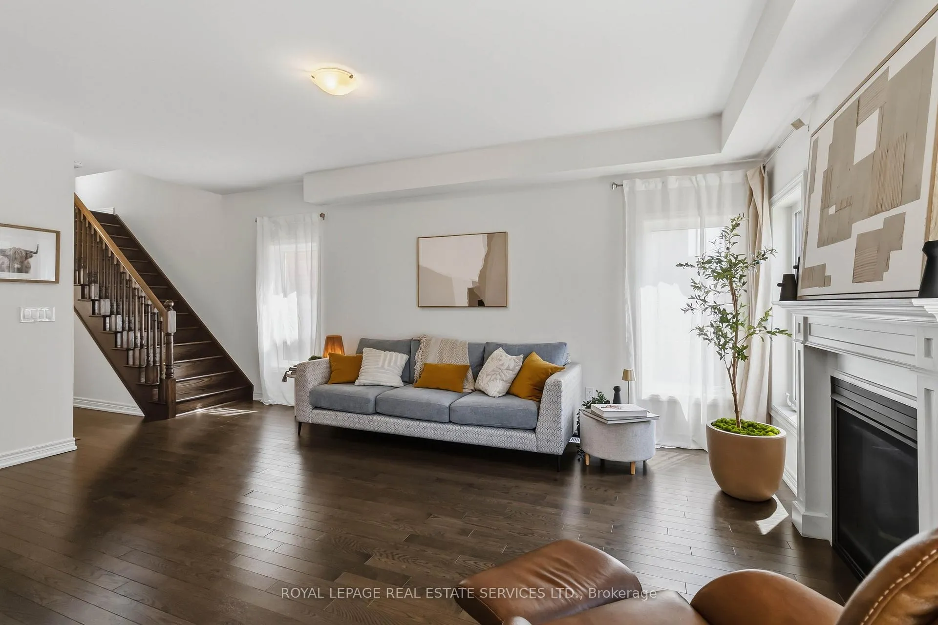 Photo 14 of 3875 Tufgar Crescent, Burlington, Alton — HOMEH