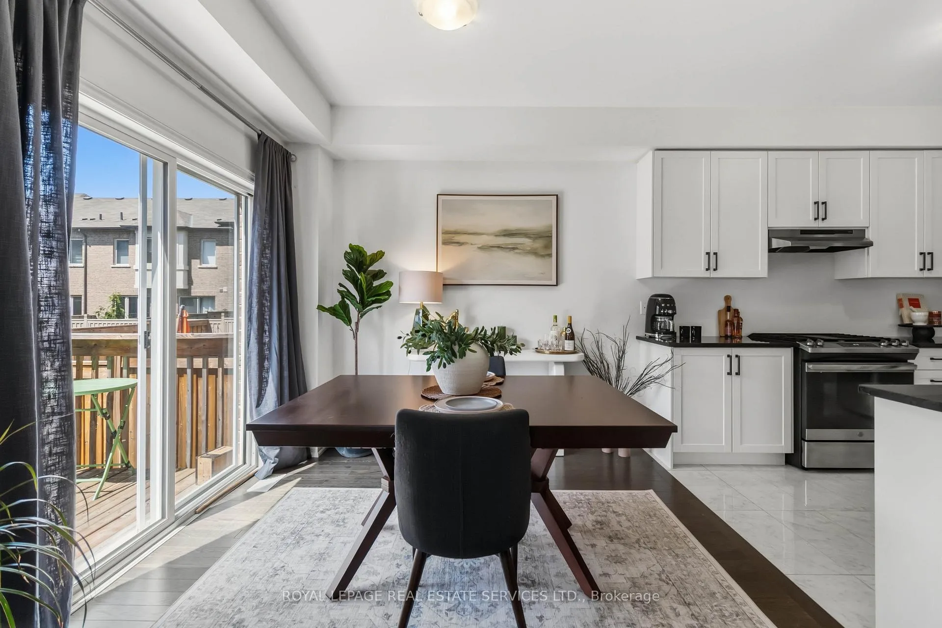 Photo 15 of 3875 Tufgar Crescent, Burlington, Alton — HOMEH