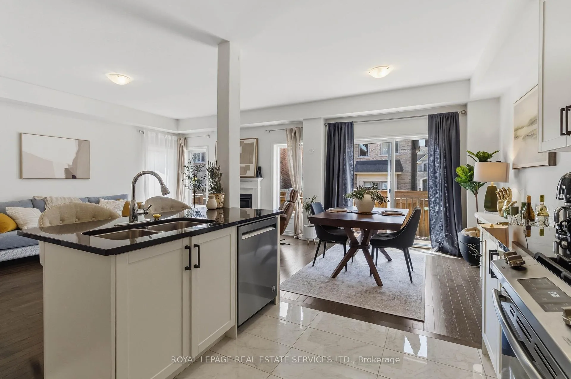 Photo 20 of 3875 Tufgar Crescent, Burlington, Alton — HOMEH