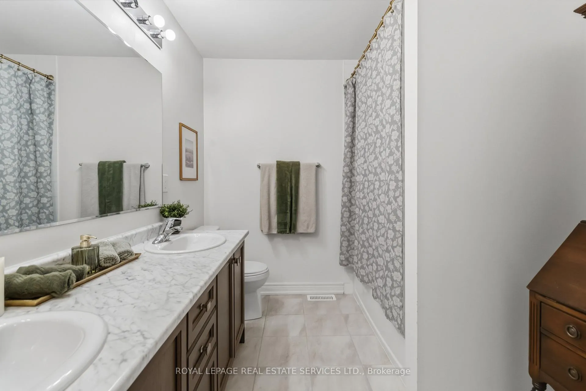 Photo 34 of 3875 Tufgar Crescent, Burlington, Alton — HOMEH