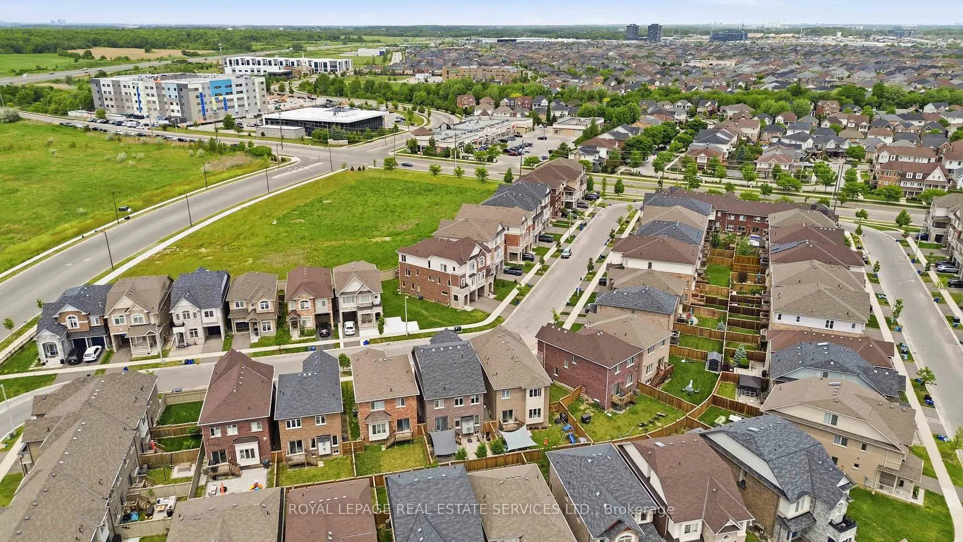 Photo 45 of 3875 Tufgar Crescent, Burlington, Alton — HOMEH