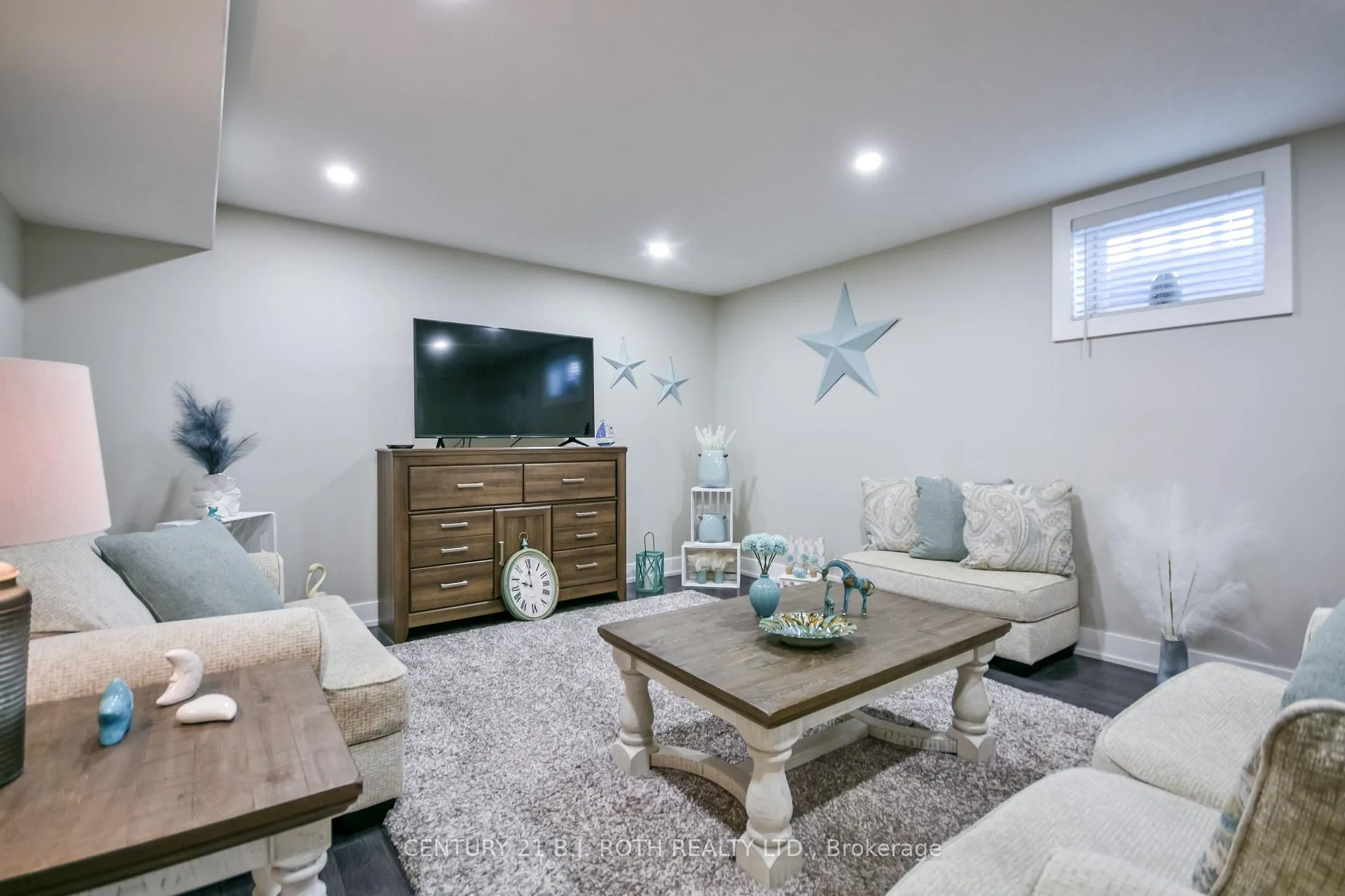 Photo 30 of 27 Claire Drive, Barrie, Painswick South — HOMEH