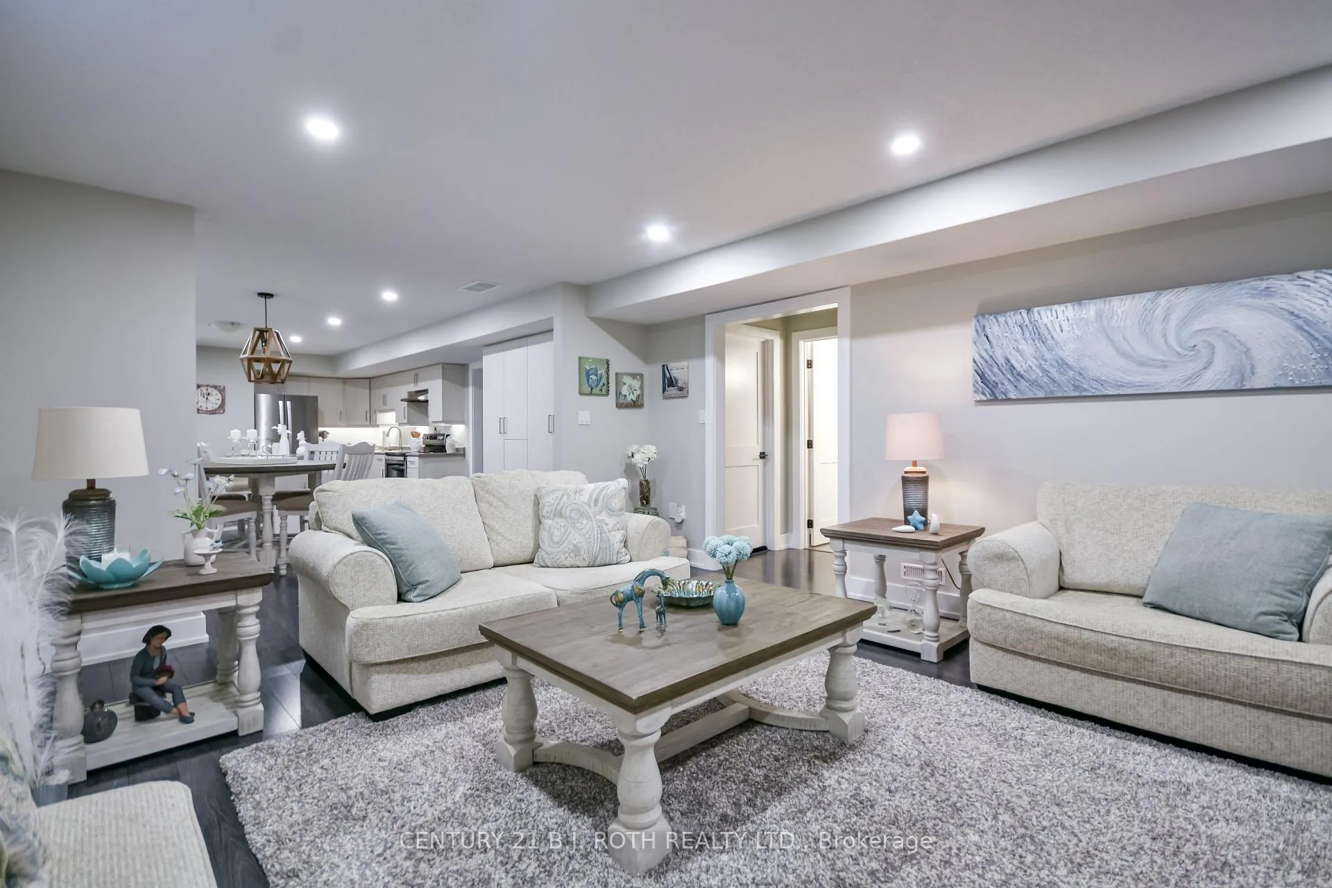 Photo 32 of 27 Claire Drive, Barrie, Painswick South — HOMEH