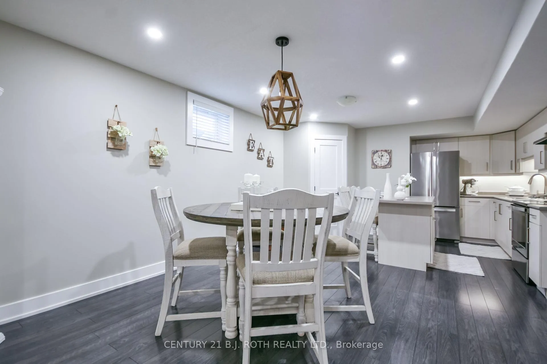 Photo 33 of 27 Claire Drive, Barrie, Painswick South — HOMEH