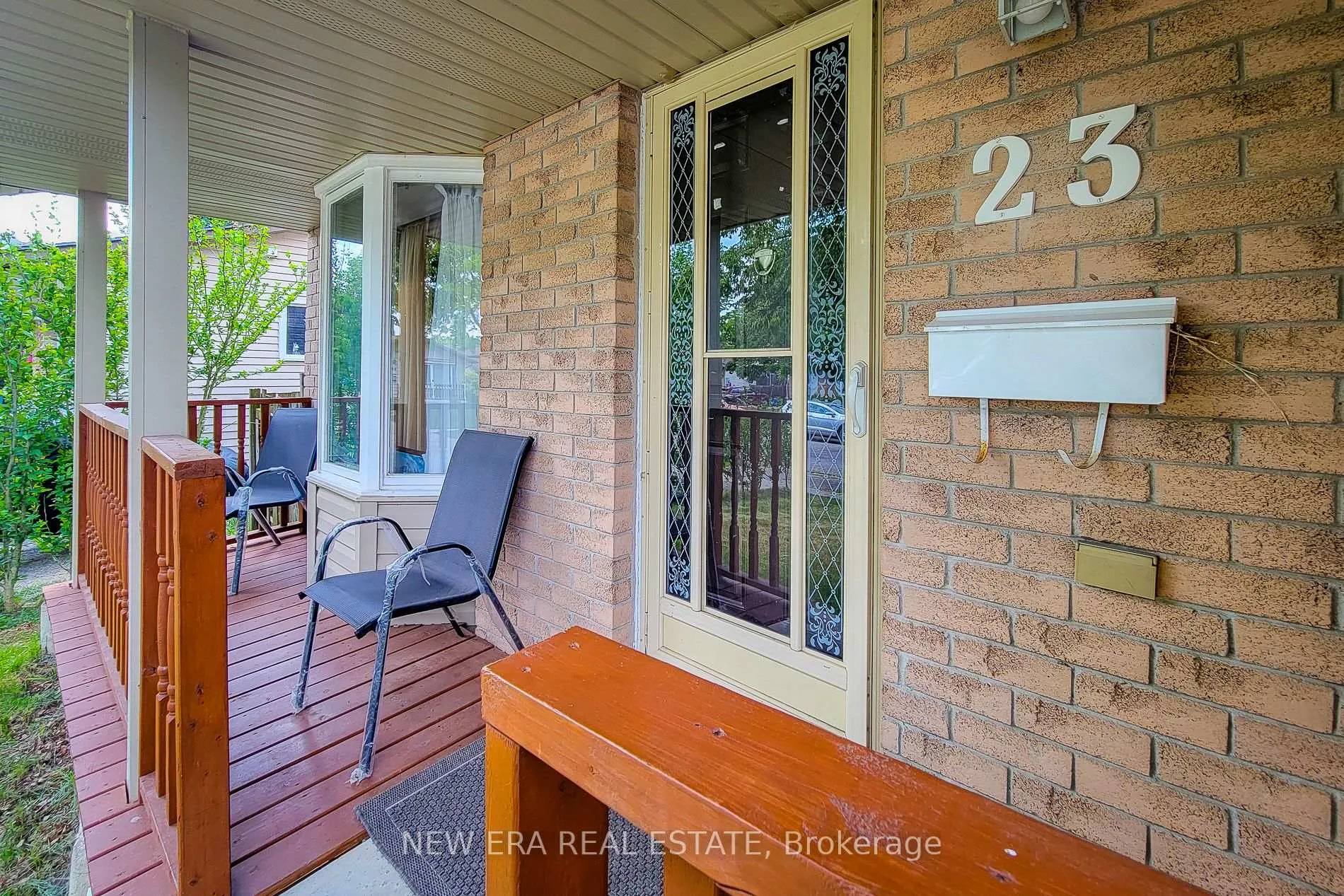 Photo 14 of 23 Sulky Road, Brantford, Lynden Hills — HOMEH
