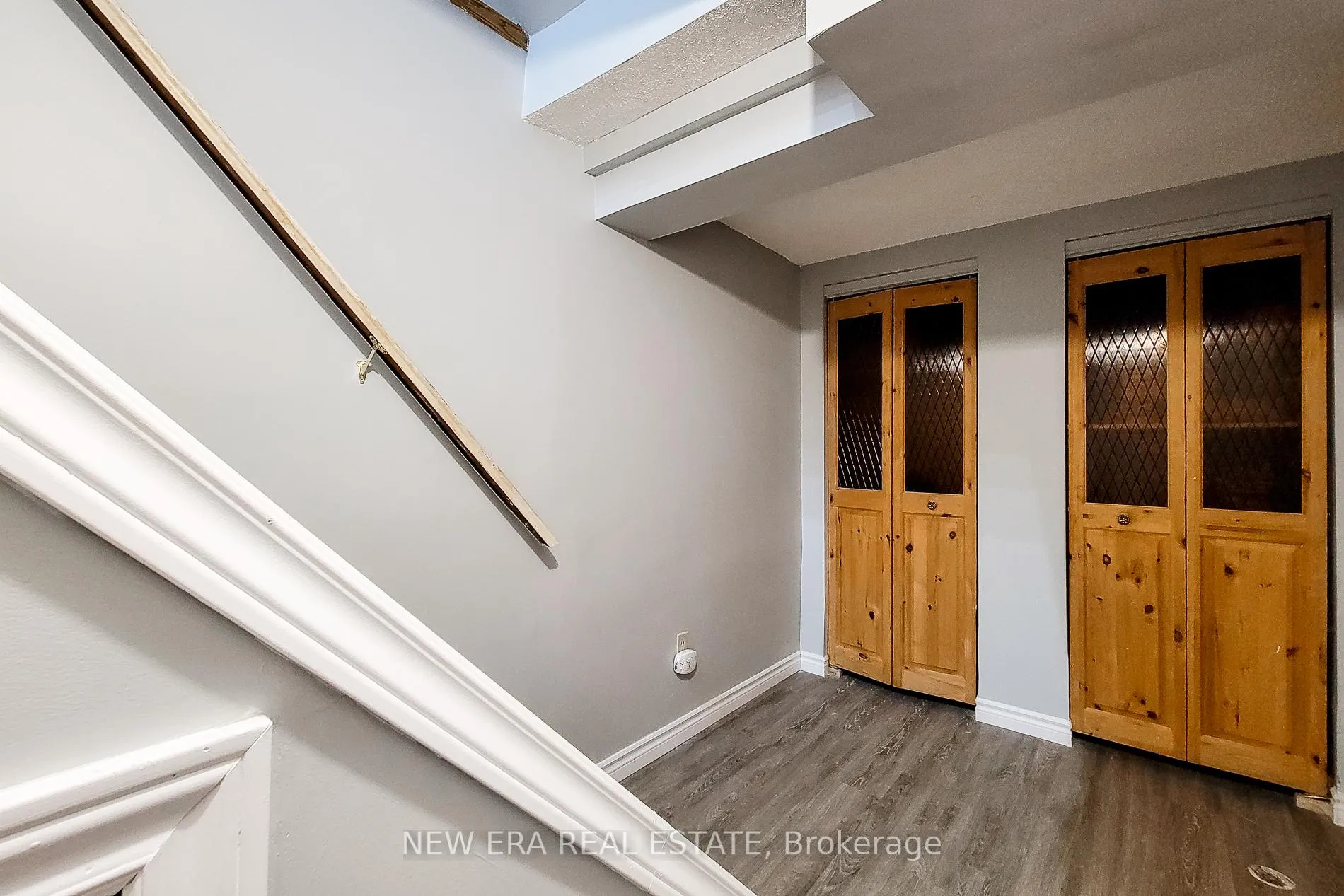 Photo 36 of 23 Sulky Road, Brantford, Lynden Hills — HOMEH