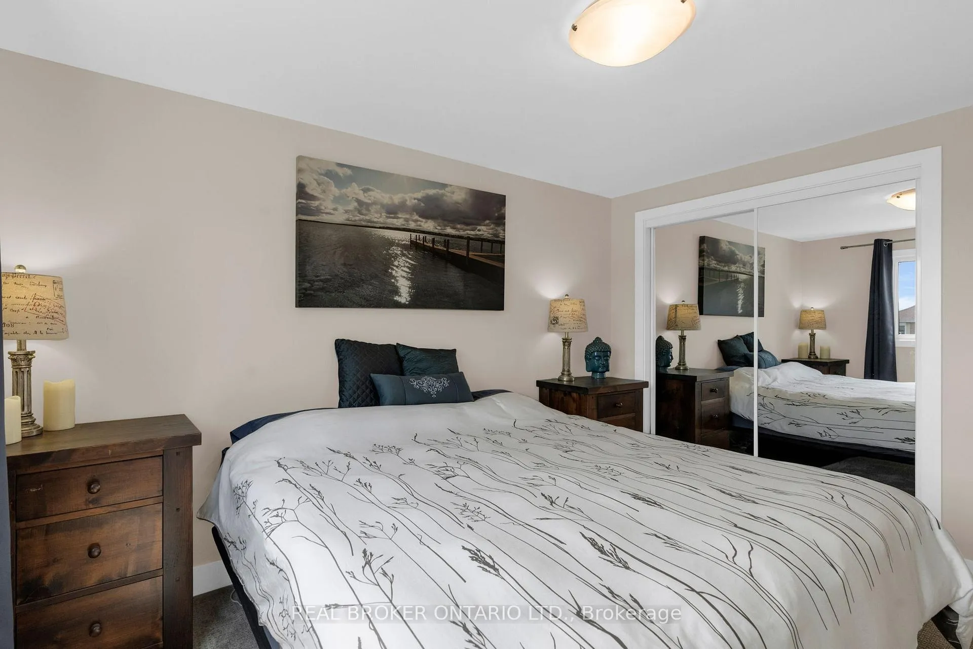 Photo 20 of 50 Browning Trail, Barrie, Letitia Heights — HOMEH