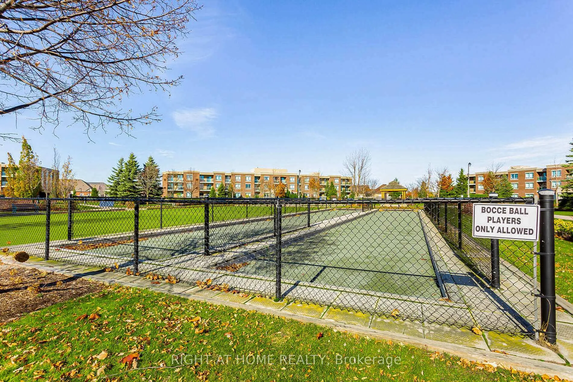 Photo 19 of Unit 318, 40 Via Rosedale, Brampton, Sandringham-Wellington — HOMEH