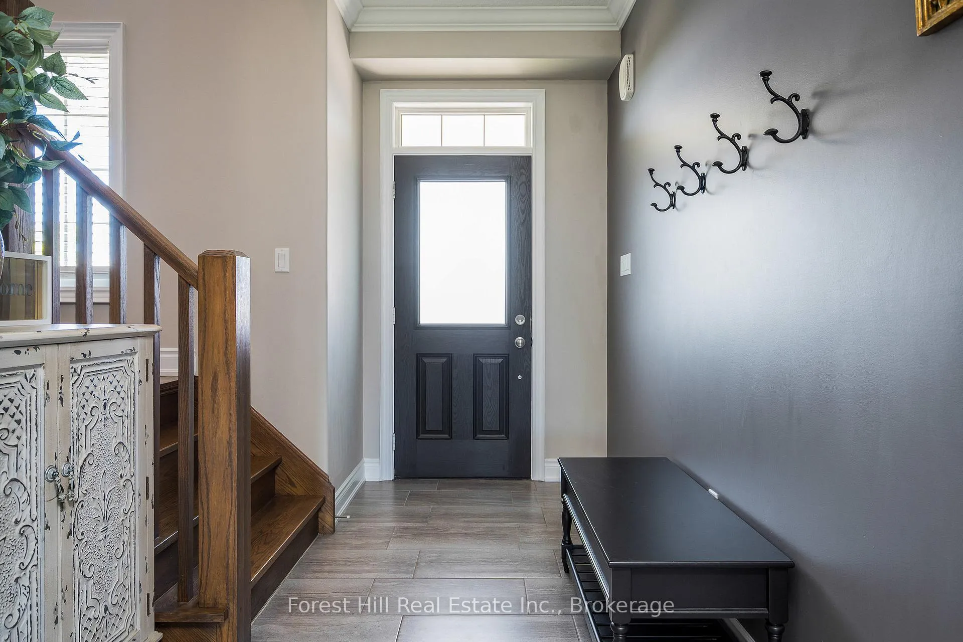 Photo 4 of 21 Marta Crescent, Barrie, Ardagh — HOMEH