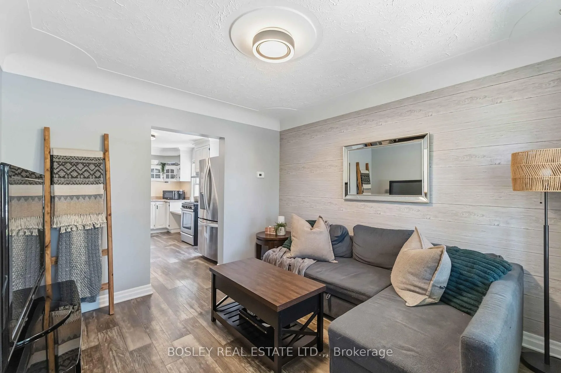 Photo 3 of 116 Haig Street, St. Catharines, Haig — HOMEH