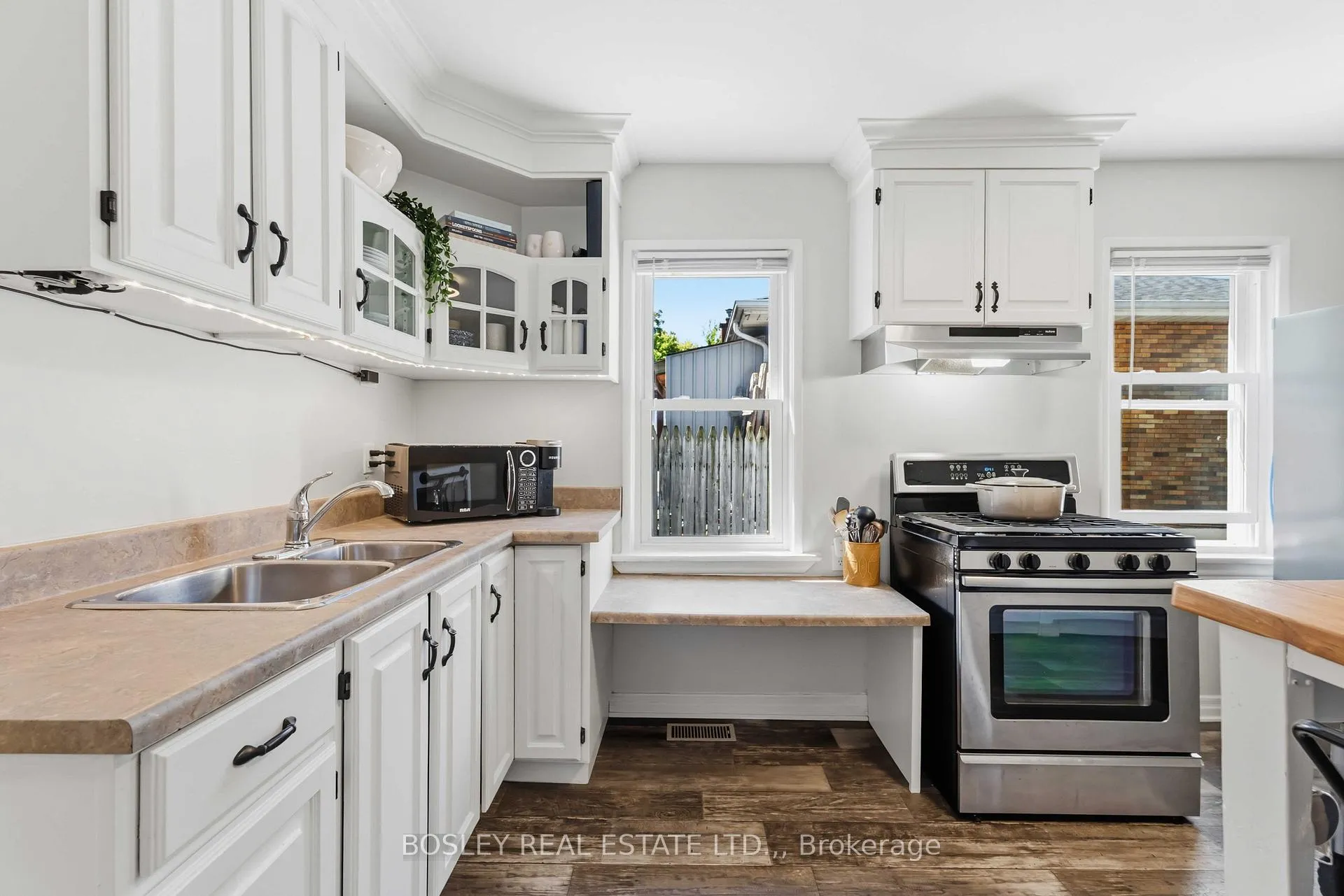 Photo 16 of 116 Haig Street, St. Catharines, Haig — HOMEH