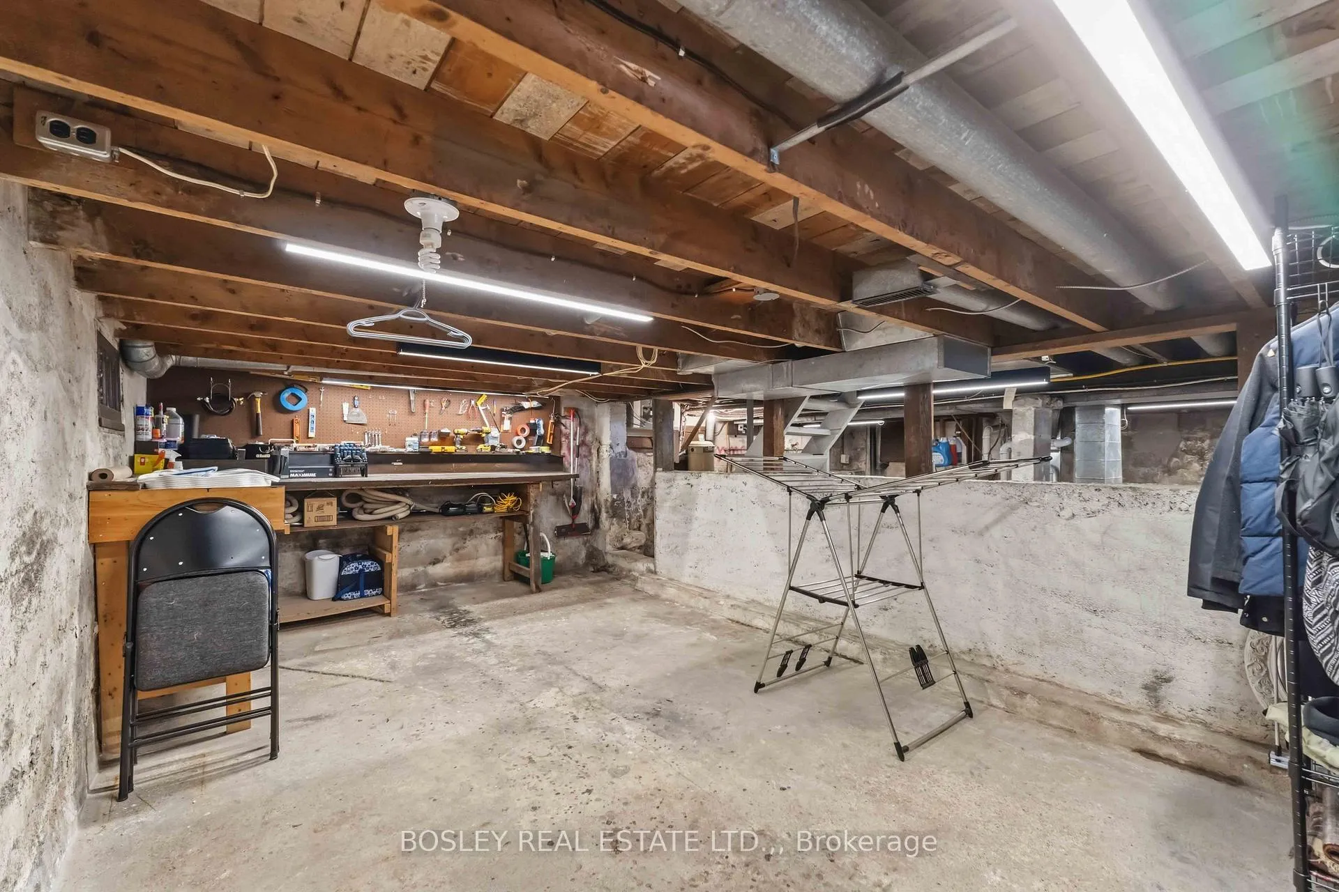 Photo 28 of 116 Haig Street, St. Catharines, Haig — HOMEH