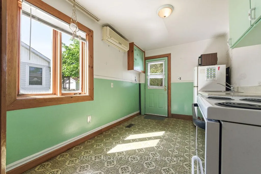 Photo 6 of 6 Hillcrest Avenue, Deep River — HOMEH