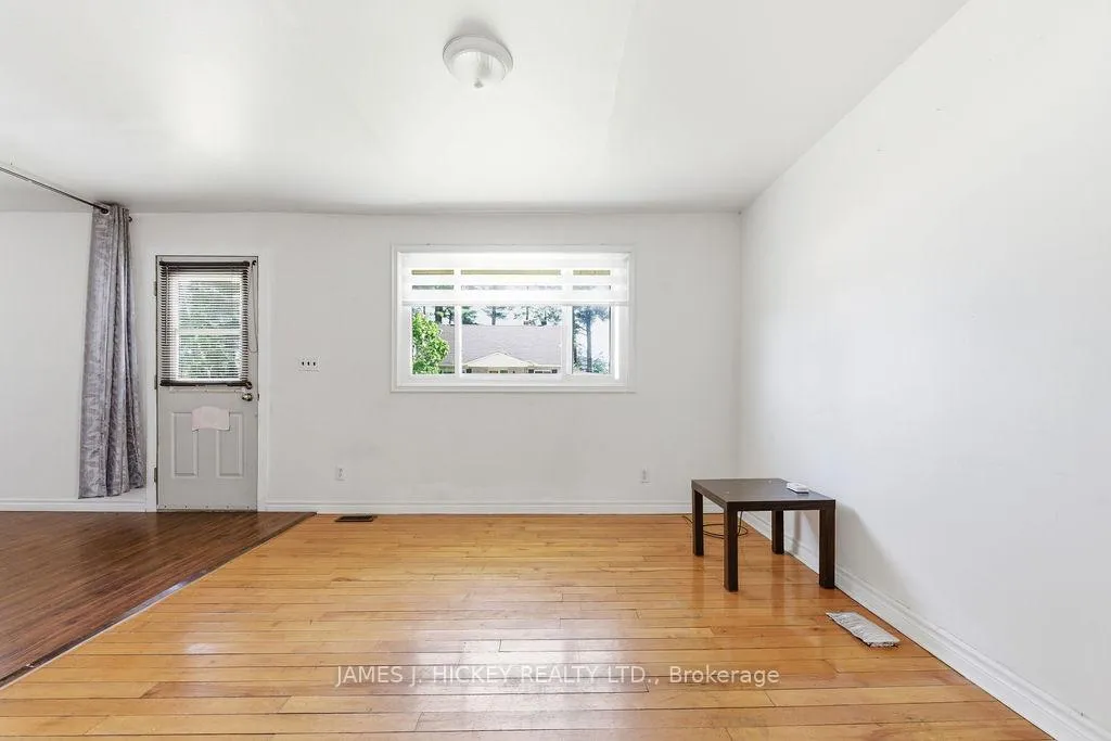 Photo 13 of 6 Hillcrest Avenue, Deep River — HOMEH