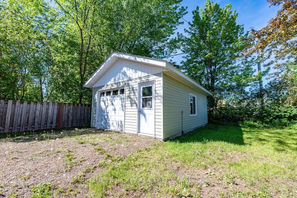 Photo 27 of 6 Hillcrest Avenue, Deep River — HOMEH
