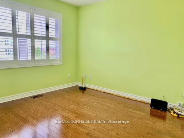 Photo 13 of 66 Oasis Boulevard, Scarborough, Rouge — HOMEH