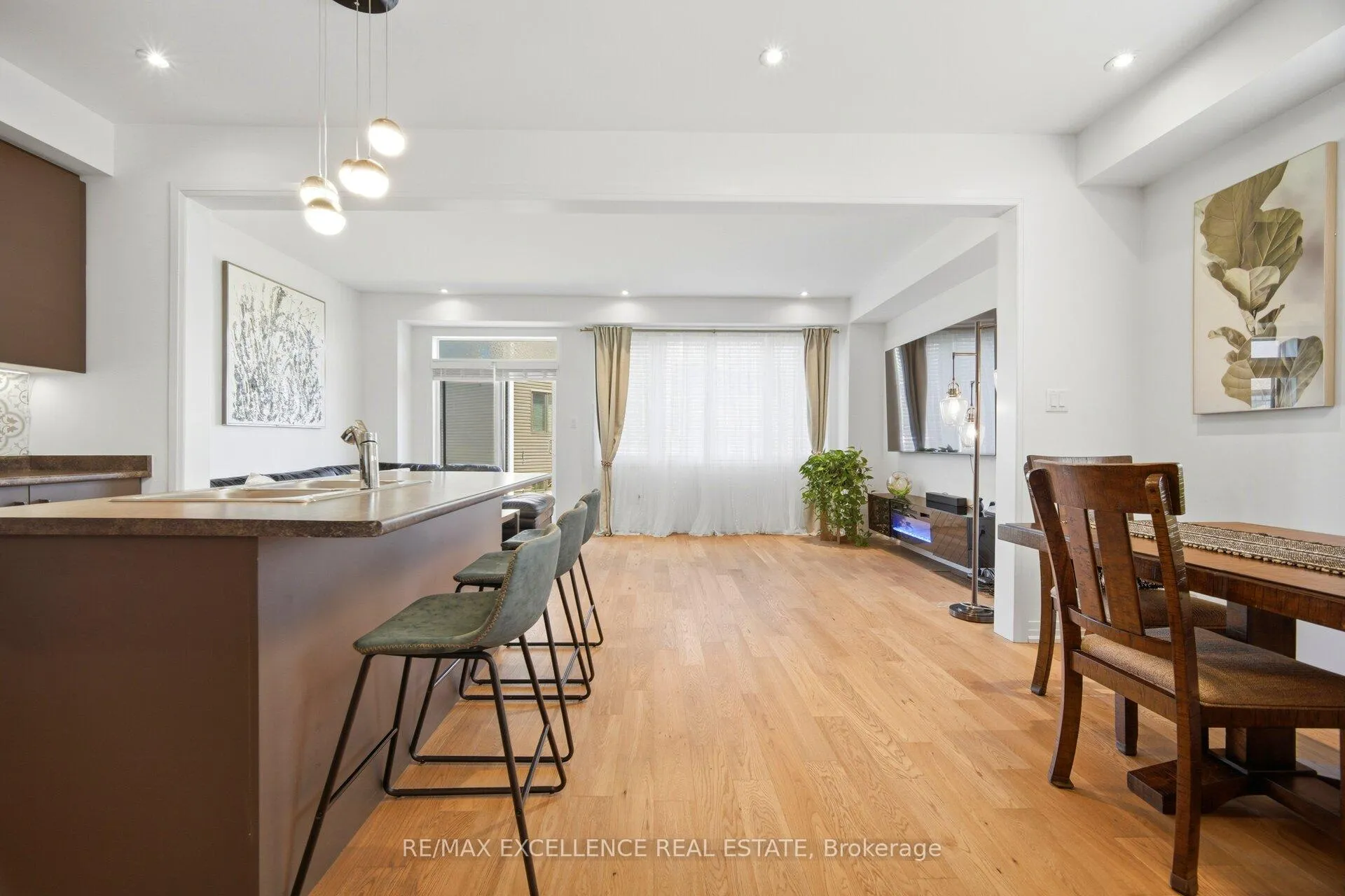 Photo 12 of 12 Selection Heights, Thorold, Rolling Meadows — HOMEH