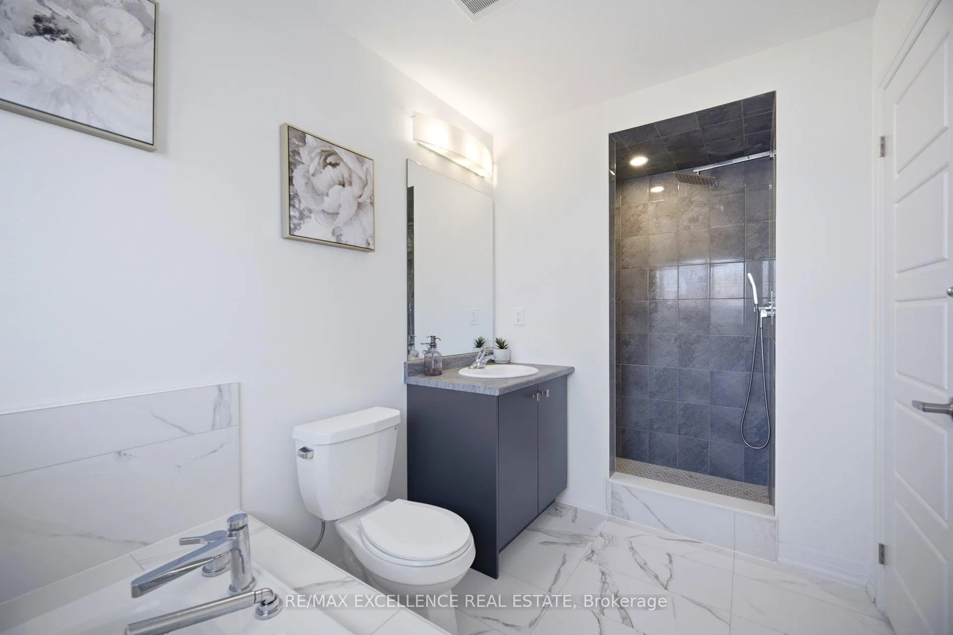 Photo 38 of 12 Selection Heights, Thorold, Rolling Meadows — HOMEH