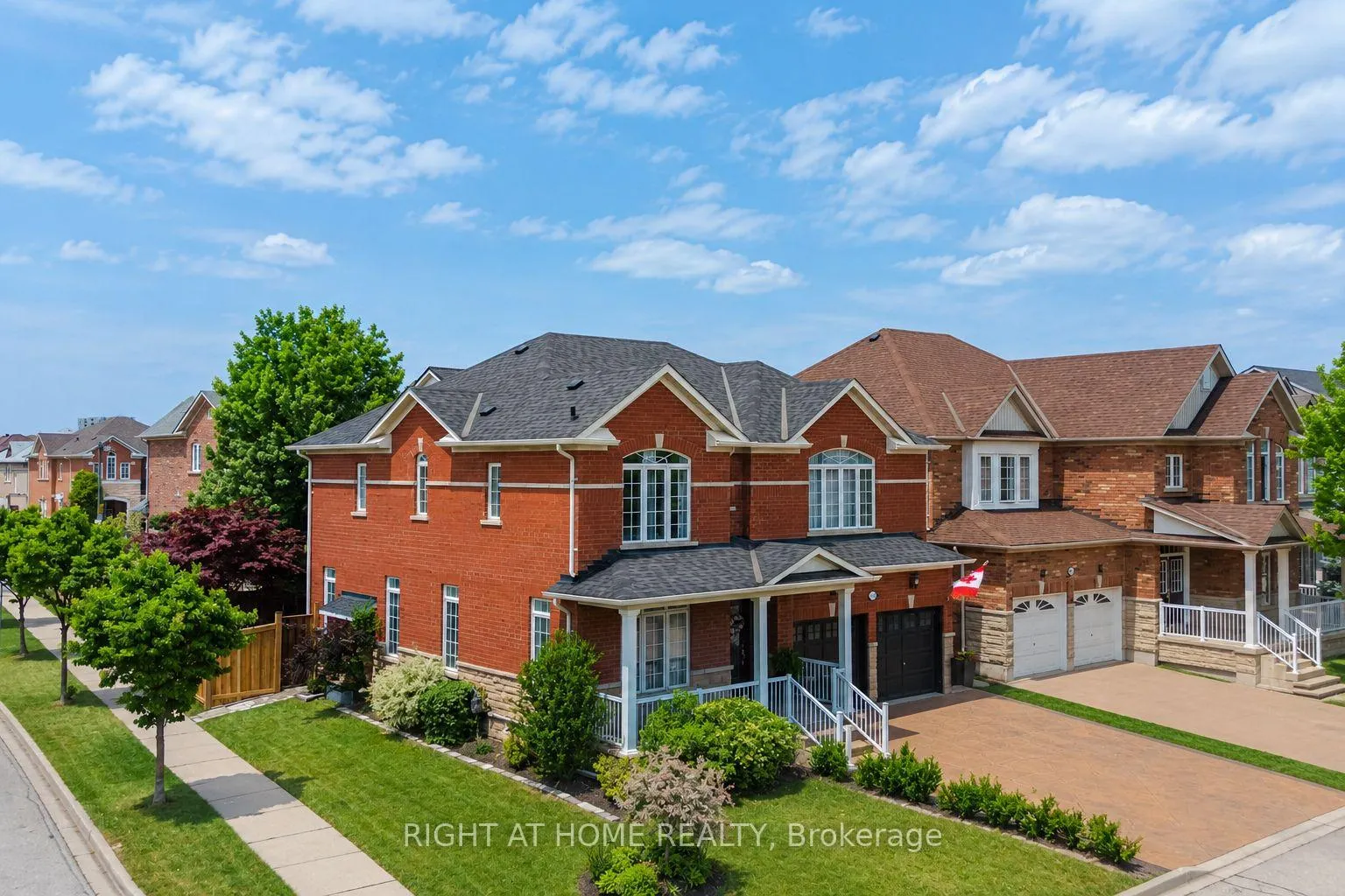 Photo 1 of 1021 Hemstreet Crescent, Milton, Clarke — HOMEH