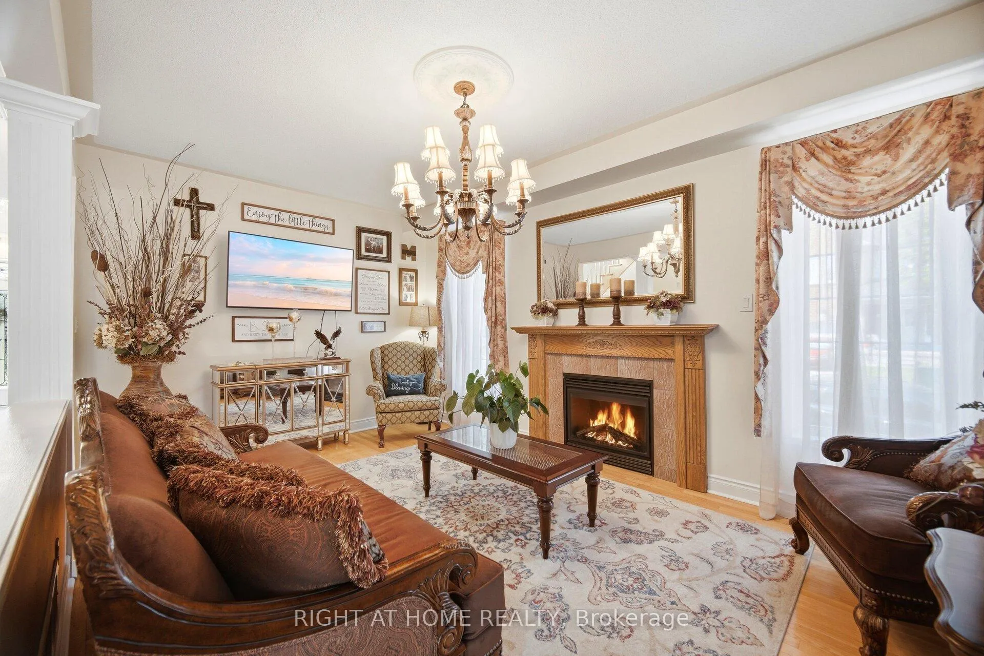 Photo 10 of 1021 Hemstreet Crescent, Milton, Clarke — HOMEH
