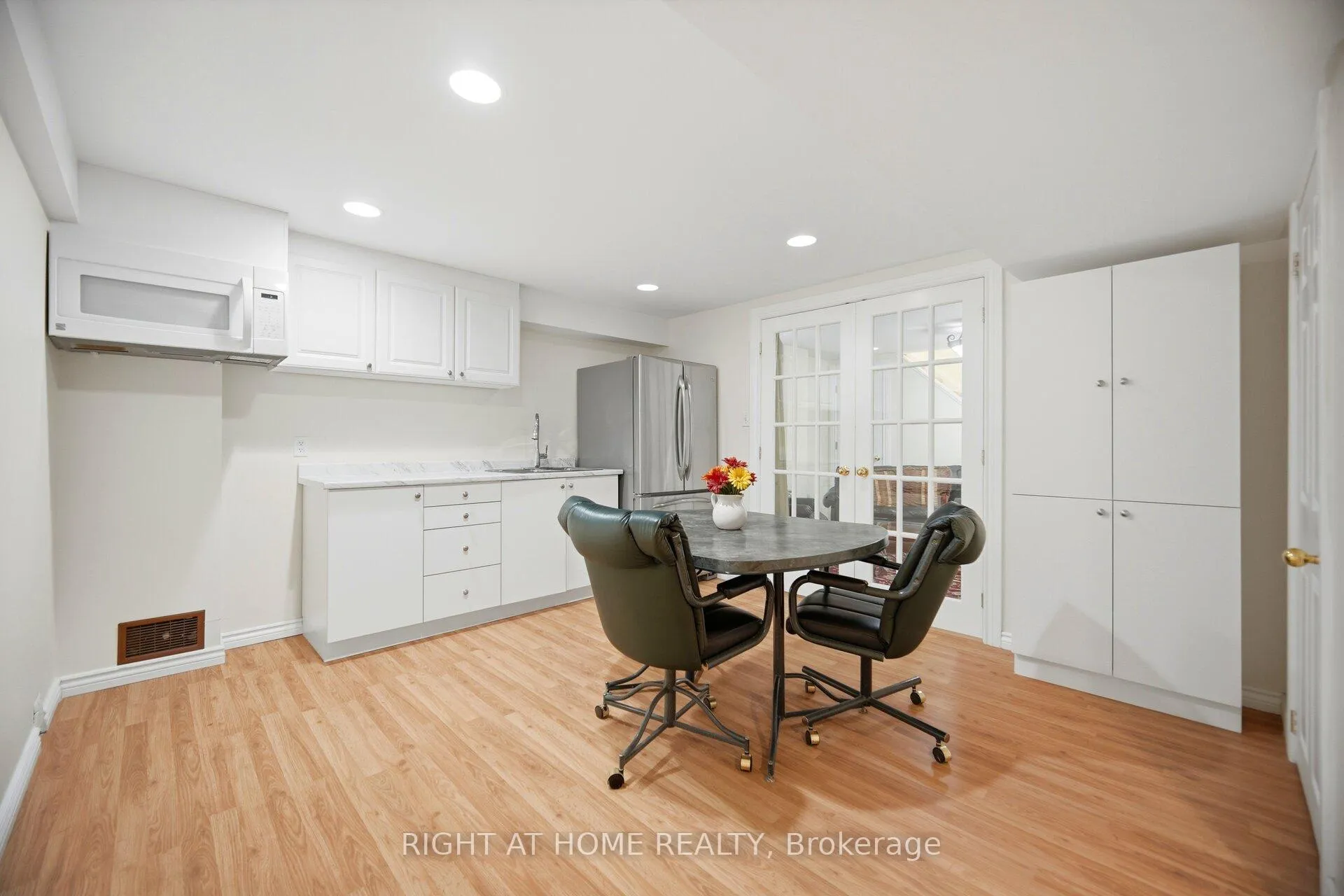Photo 39 of 1021 Hemstreet Crescent, Milton, Clarke — HOMEH
