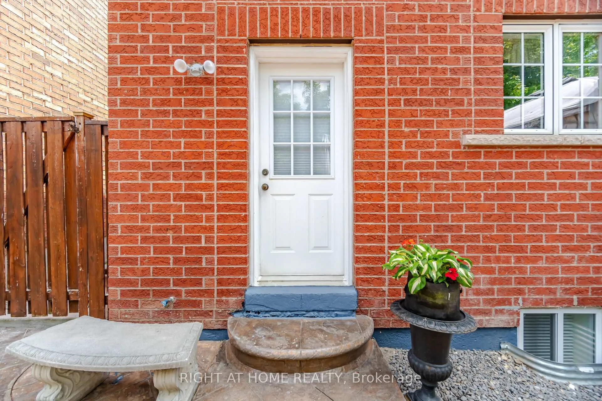 Photo 41 of 1021 Hemstreet Crescent, Milton, Clarke — HOMEH