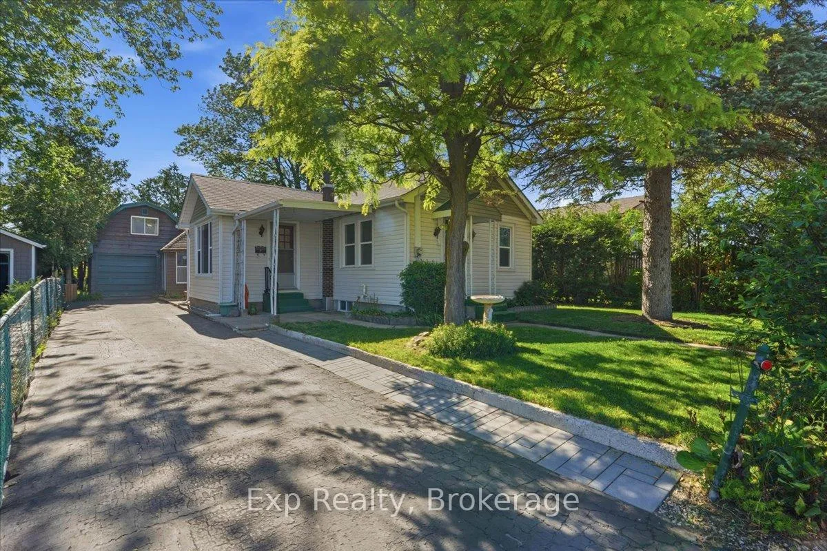 Photo 1 of 34 Leonard Avenue, Quinte West, Trenton Ward — HOMEH