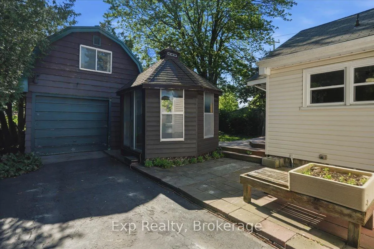 Photo 28 of 34 Leonard Avenue, Quinte West, Trenton Ward — HOMEH