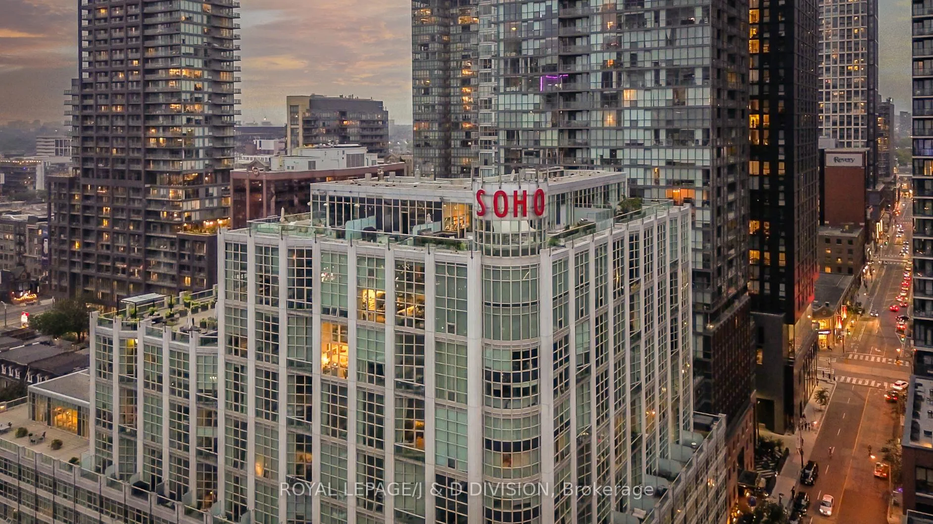 Photo 1 of Unit 503, 36 Blue Jays Way, Toronto, Waterfront Communities — HOMEH