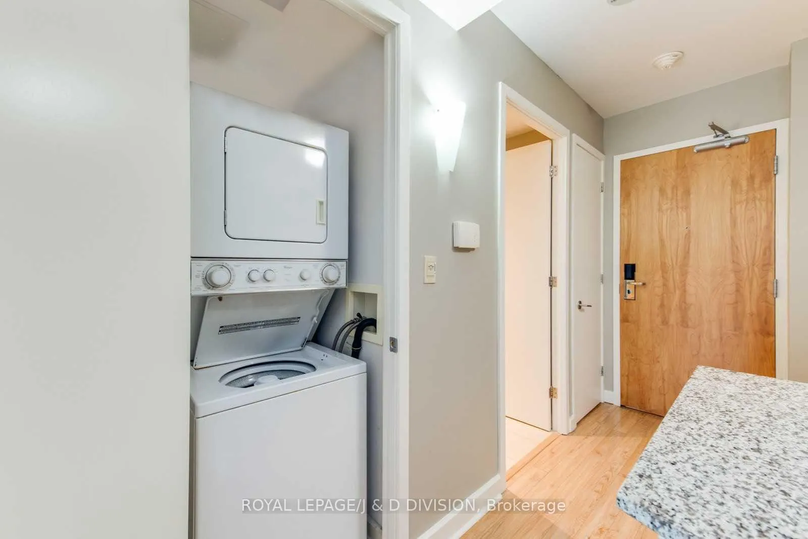 Photo 11 of Unit 503, 36 Blue Jays Way, Toronto, Waterfront Communities — HOMEH