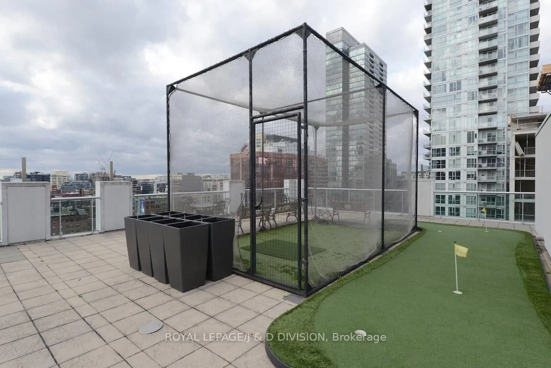 Photo 14 of Unit 503, 36 Blue Jays Way, Toronto, Waterfront Communities — HOMEH