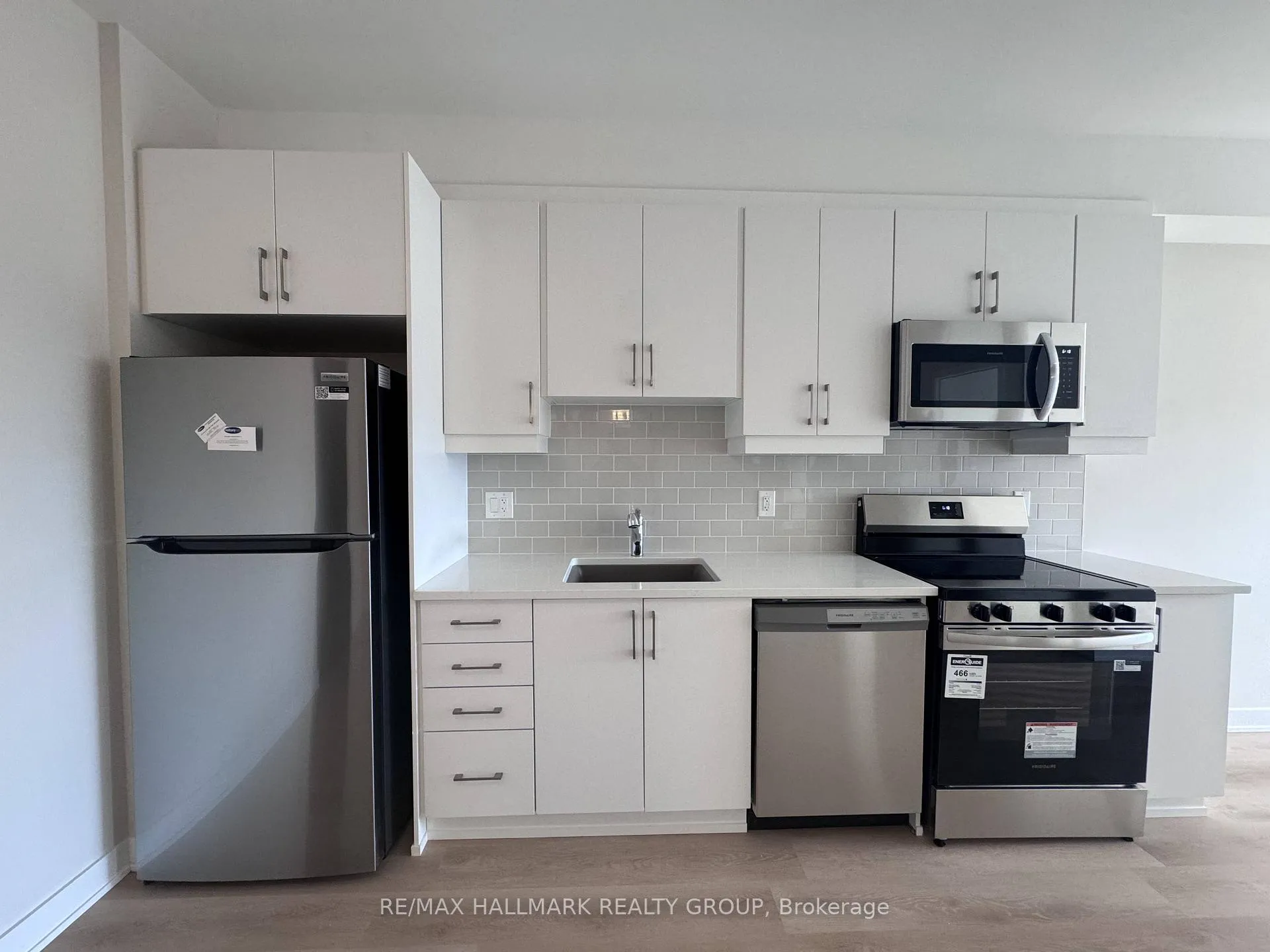 Photo 6 of Unit 302, 2370 Tenth Line Road, Ottawa, Avalon West — HOMEH