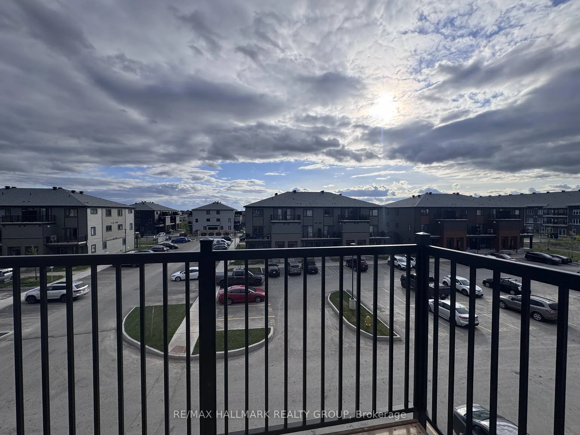 Photo 12 of Unit 302, 2370 Tenth Line Road, Ottawa, Avalon West — HOMEH